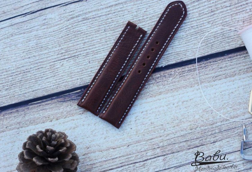 What is pull-up cowhide? What is waxed cowhide? What is called waxed “crazy horse” leather and how to clean, care and protect these types of leather?