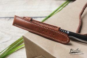 Watch strap with padding or without? Which one to choose? – Wild