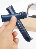 Shinki Hikaku Shell Cordovan leather watch strap in dark blue (9)