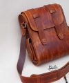 Brown Cowhide Messenger Bag, Vegtan Shoulder Messenger bag MB027