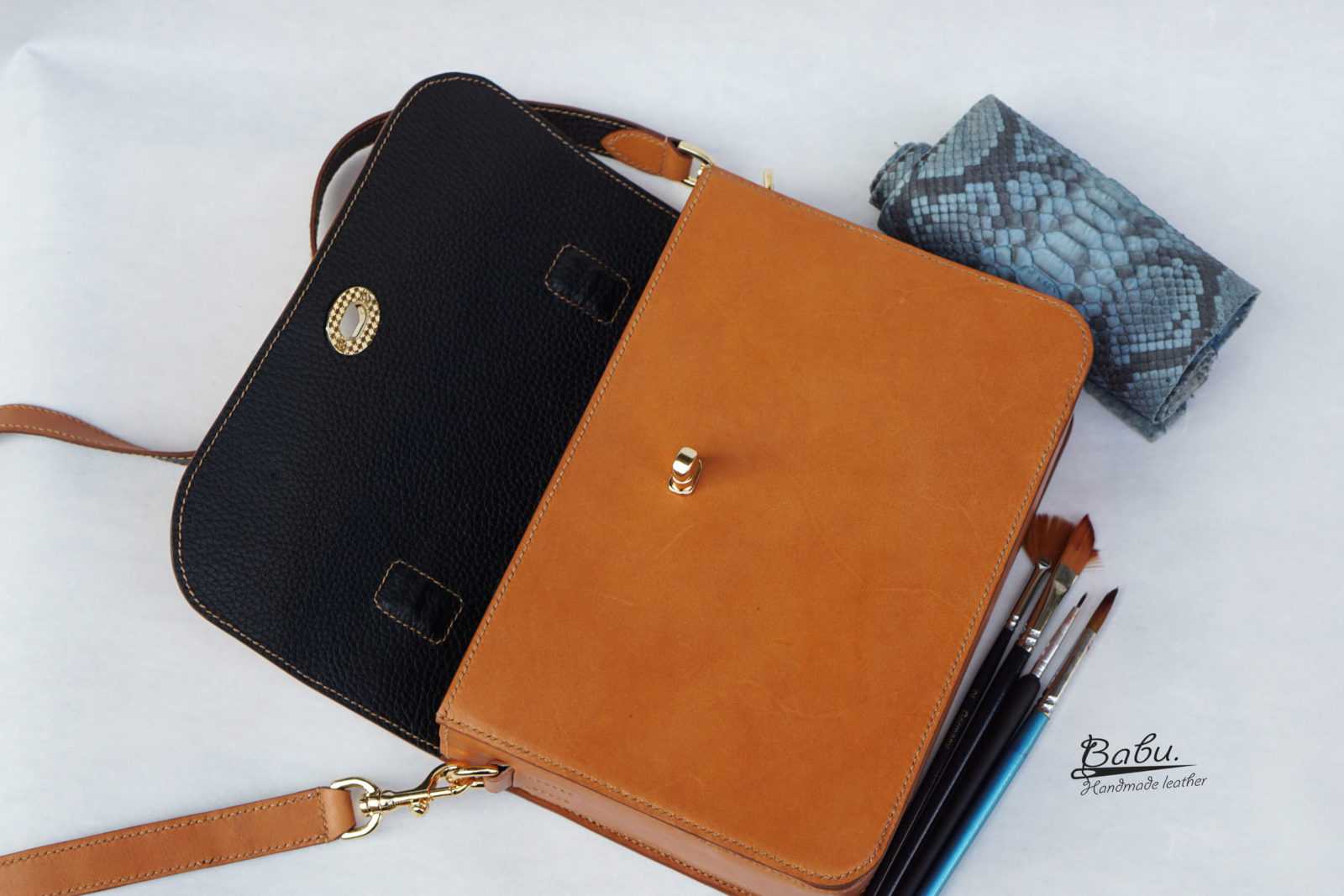 Handmade Vachetta leather handbag for Women MB028