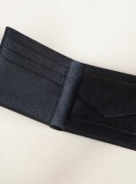 vi da ca sau chinh hang Sai Gon, vi da that uy tin Ha Noi, Black alligator leather wallet 5