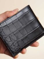 vi da ca sau uy tin Ha Noi, vi da that uy tin Ha Noi, Black alligator leather wallet 1