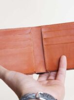 vi da ca sau uy tin Ha Noi, vi da that uy tin Ha Noi, Black alligator leather wallet 4