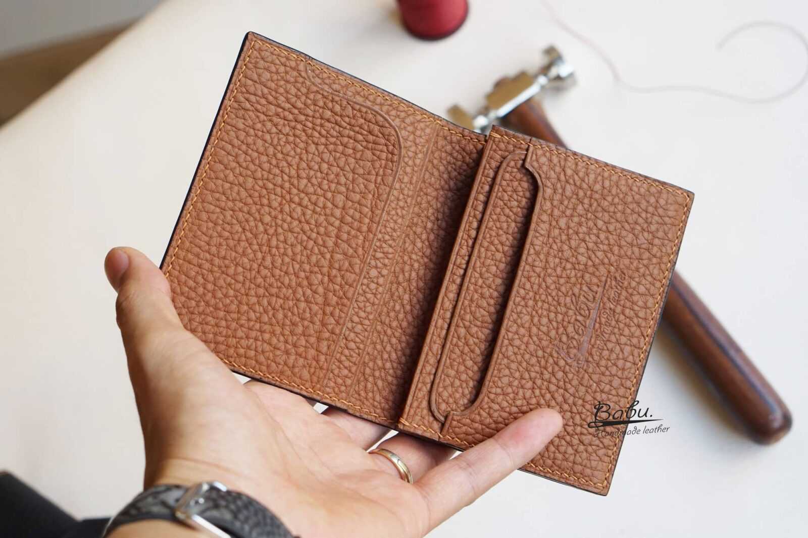 Bearn compact wallet Hand Made by Leather