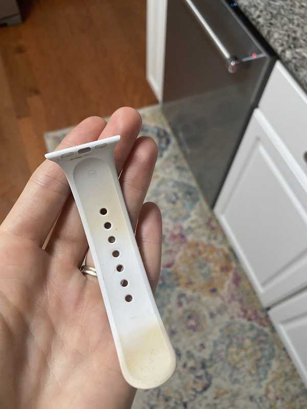 Cleaning apple watch sport band best sale