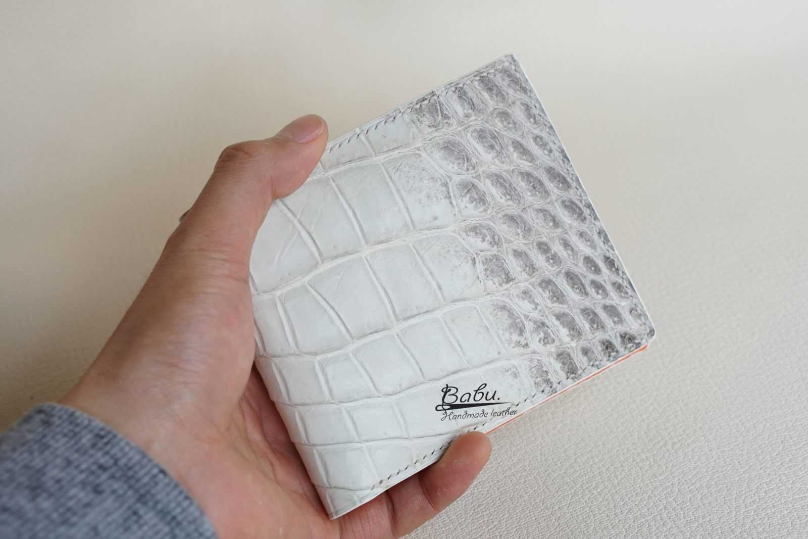 Men's Wallet Genuine Crocodile Leather Bifold Money Card Photo  Himalayan White