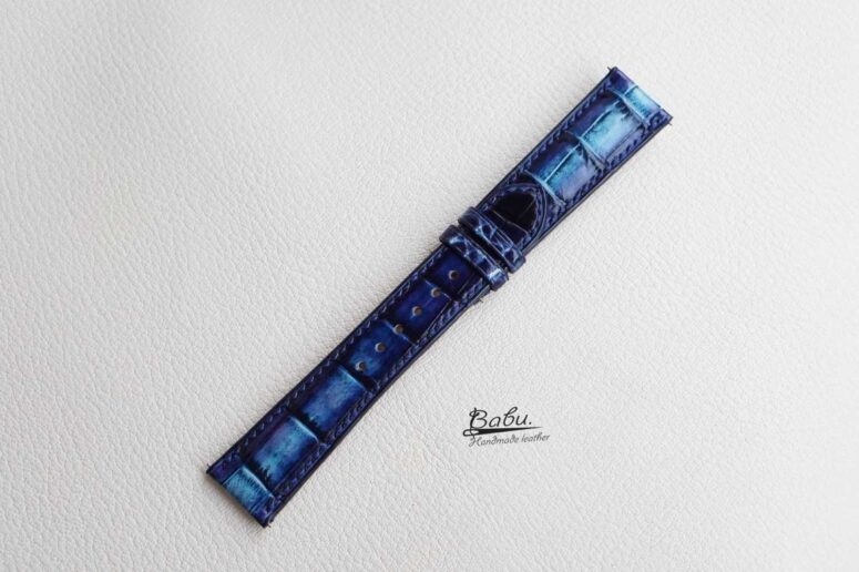 Premium Alligator leather watch strap Patina style